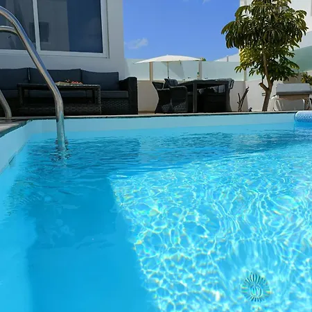 Pousadoiro Villa Playa Blanca